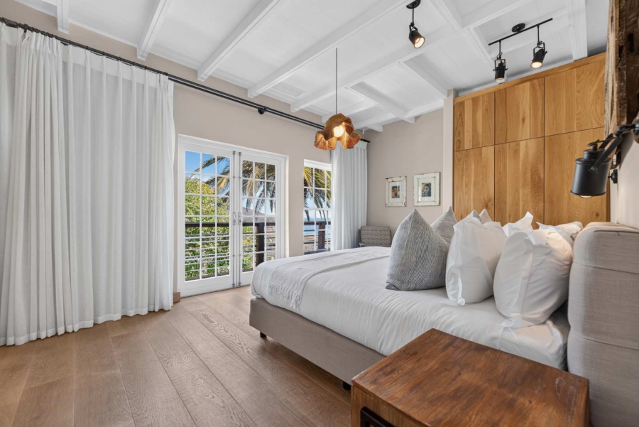 6 Bedroom Property for Sale in Camps Bay Western Cape